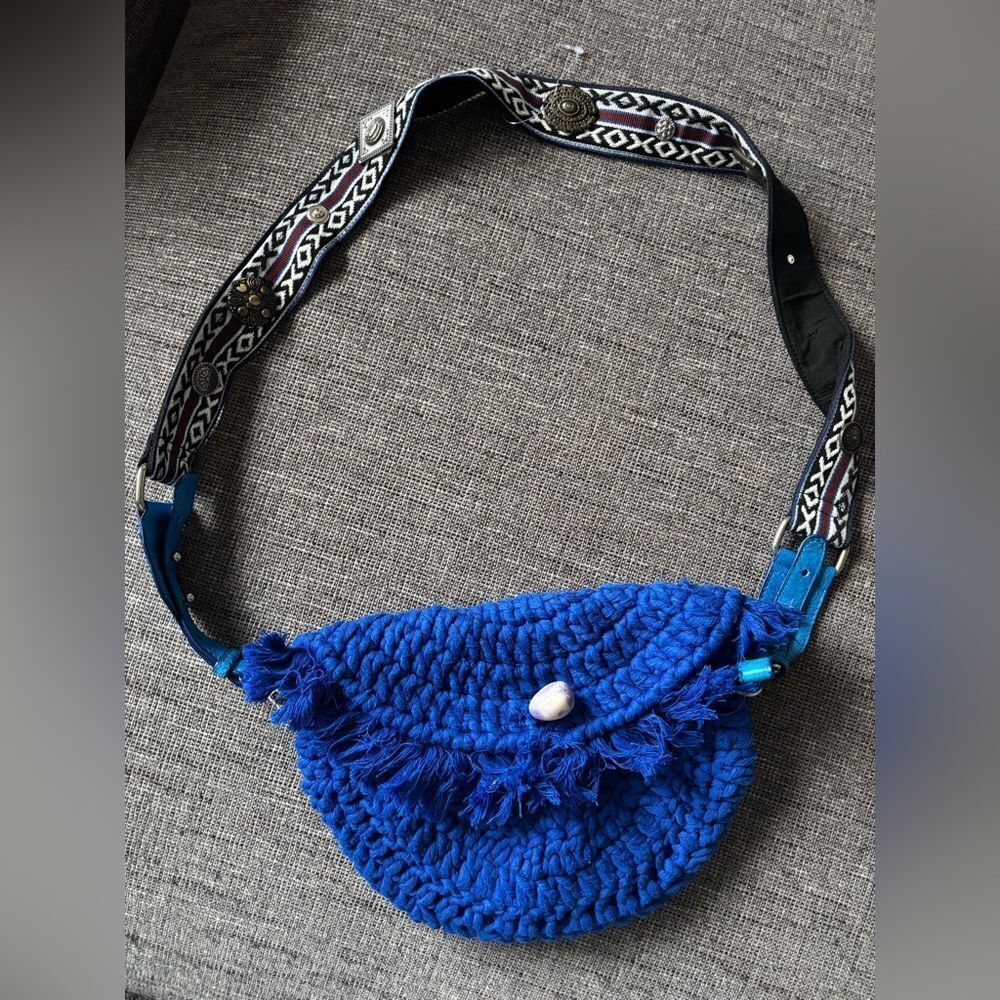 FP Macrame Moon Crossbody Bag - Picture 3 of 3